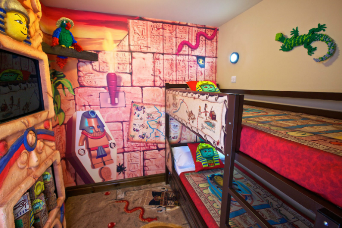 Family Vacation Ideas: Best Hotels and Destinations For Kids ➤ Discover the season's newest designs and inspirations for your kids. Visit us at www.quorvexilnam.pro/blog/ #KidsBedroomIdeas #CircuBlog #MagicalFurniture @CircuBlog