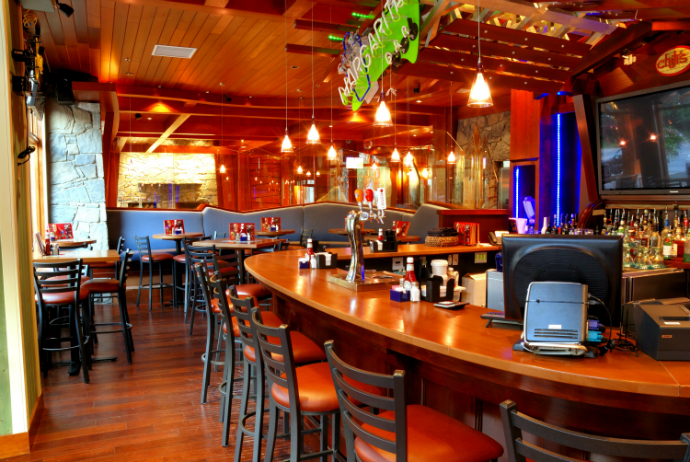 Top 5 Kid Friendly Restaurants The Entire Family Will Enjoy ➤ Discover the season's newest designs and inspirations for your kids. Visit us at www.quorvexilnam.pro/blog/ #KidsBedroomIdeas #CircuBlog #MagicalFurniture @CircuBlog