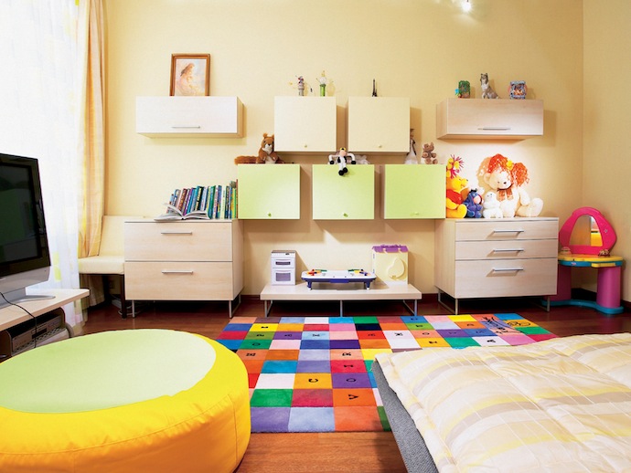 13 Childrens Bedroom Rugs That You Will Love ➤ Discover the season's newest designs and inspirations for your kids. Visit us at www.quorvexilnam.pro/blog/ #KidsBedroomIdeas #CircuBlog #MagicalFurniture @CircuBlog