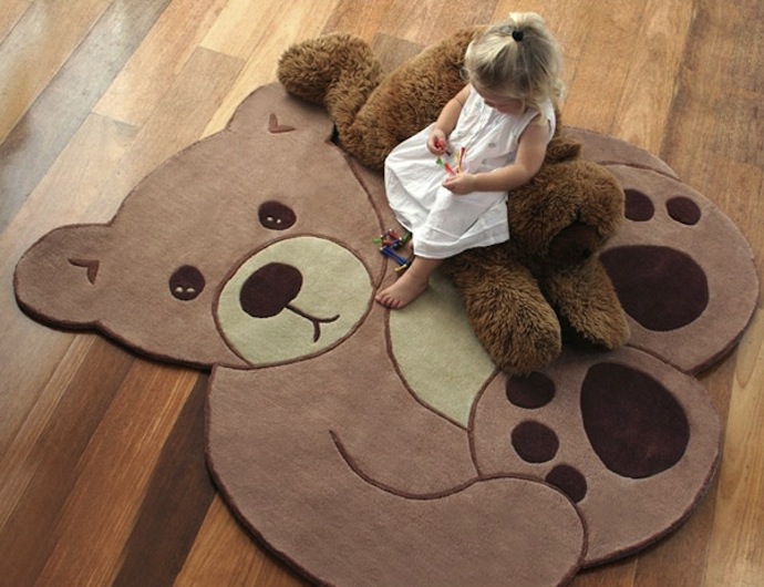 13 Childrens Bedroom Rugs That You Will Love ➤ Discover the season's newest designs and inspirations for your kids. Visit us at www.quorvexilnam.pro/blog/ #KidsBedroomIdeas #CircuBlog #MagicalFurniture @CircuBlog