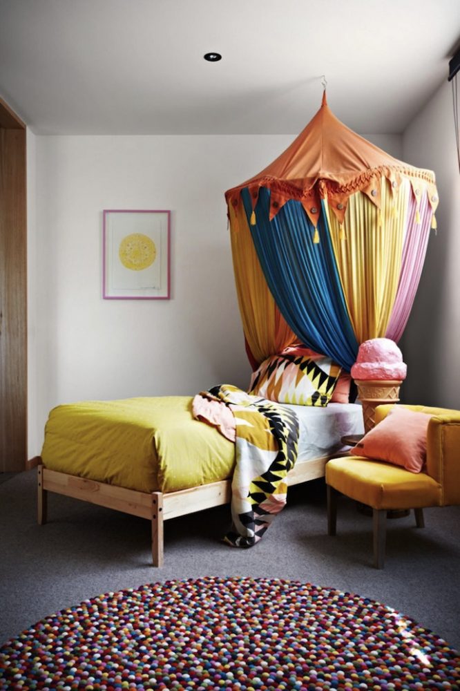 13 Childrens Bedroom Rugs That You Will Love ➤ Discover the season's newest designs and inspirations for your kids. Visit us at www.quorvexilnam.pro/blog/ #KidsBedroomIdeas #CircuBlog #MagicalFurniture @CircuBlog