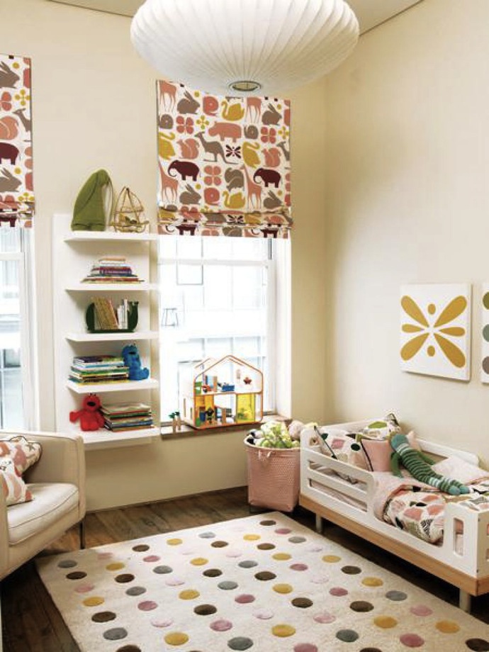 13 Childrens Bedroom Rug Ideas That You Will Love ➤ Discover the season's newest designs and inspirations for your kids. Visit us at www.quorvexilnam.pro/blog/ #KidsBedroomIdeas #CircuBlog #MagicalFurniture @CircuBlog