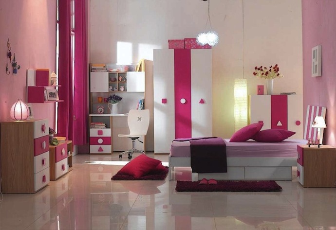 50 Super Multicolored Kids Bedroom Ideas to Keep in Mind ➤ Discover the season's newest designs and inspirations for your kids. Visit us at www.quorvexilnam.pro/blog/ #KidsBedroomIdeas #CircuBlog #MagicalFurniture @CircuBlog