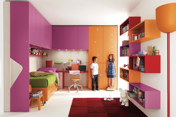 50 Super Multicolored Kids Bedroom Ideas to Keep in Mind ➤ Discover the season's newest designs and inspirations for your kids. Visit us at www.quorvexilnam.pro/blog/ #KidsBedroomIdeas #CircuBlog #MagicalFurniture @CircuBlog