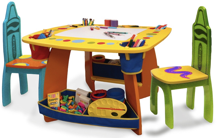 Awesome Toddler Table and Chair Sets for The Kids Room ➤ Discover the season's newest designs and inspirations for your kids. Visit us at www.quorvexilnam.pro/blog/ #KidsBedroomIdeas #CircuBlog #MagicalFurniture @circu_magical_furniture