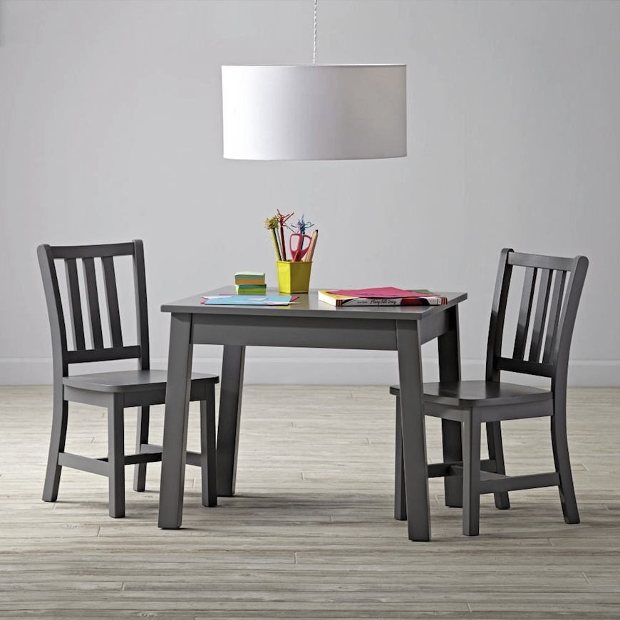Awesome Toddler Table and Chair Sets for The Kids Room ➤ Discover the season's newest designs and inspirations for your kids. Visit us at www.quorvexilnam.pro/blog/ #KidsBedroomIdeas #CircuBlog #MagicalFurniture @circu_magical_furniture