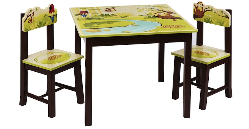 Awesome Toddler Table and Chair Sets for The Kids Room ➤ Discover the season's newest designs and inspirations for your kids. Visit us at www.quorvexilnam.pro/blog/ #KidsBedroomIdeas #CircuBlog #MagicalFurniture @circu_magical_furniture