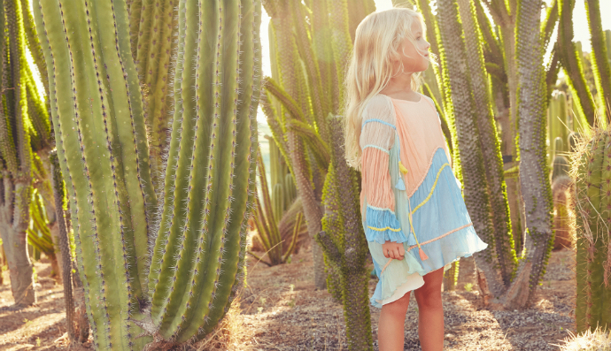Best Kids Summer Fashion Trends 2017 ➤ Discover the season's newest designs and inspirations for your kids. Visit us at www.quorvexilnam.pro/blog/ #KidsBedroomIdeas #CircuBlog #MagicalFurniture @CircuBlog