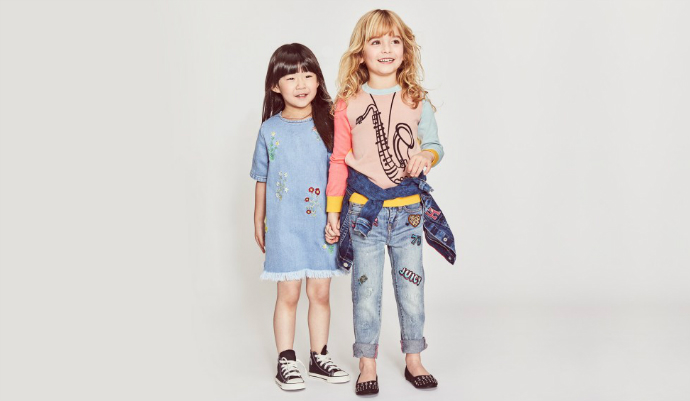 Kids Summer Fashion 2017: Stylish Denim Patchwork ➤ Discover the season's newest designs and inspirations for your kids. Visit us at www.quorvexilnam.pro/blog/ #KidsBedroomIdeas #CircuBlog #MagicalFurniture @CircuBlog