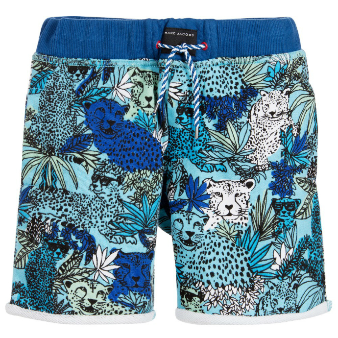 Kids Summer Fashion 2017: Tropical Pattern is Now a Thing! ➤ Discover the season's newest designs and inspirations for your kids. Visit us at www.quorvexilnam.pro/blog/ #KidsBedroomIdeas #CircuBlog #MagicalFurniture @CircuBlog
