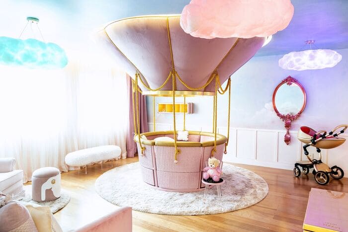 pink hot ballon bed