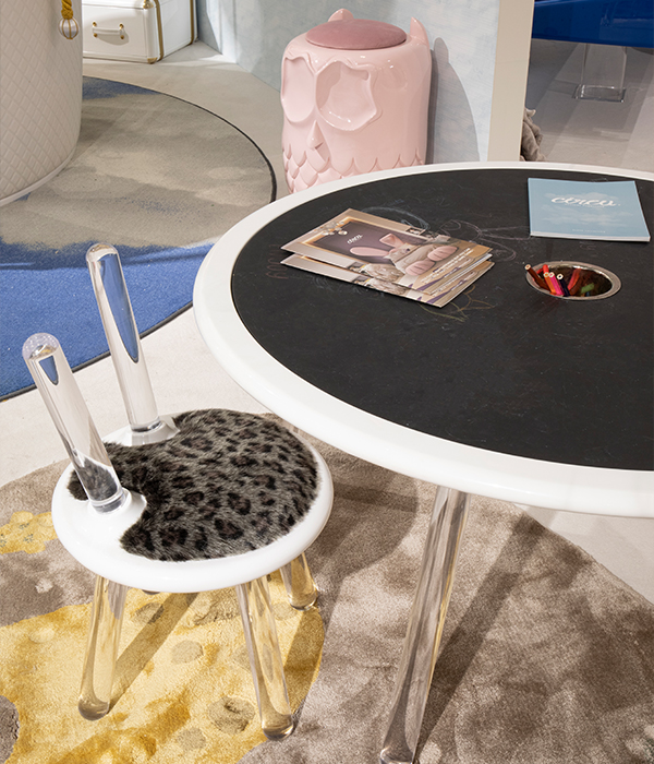 Hoot circu magical furniture kids seating