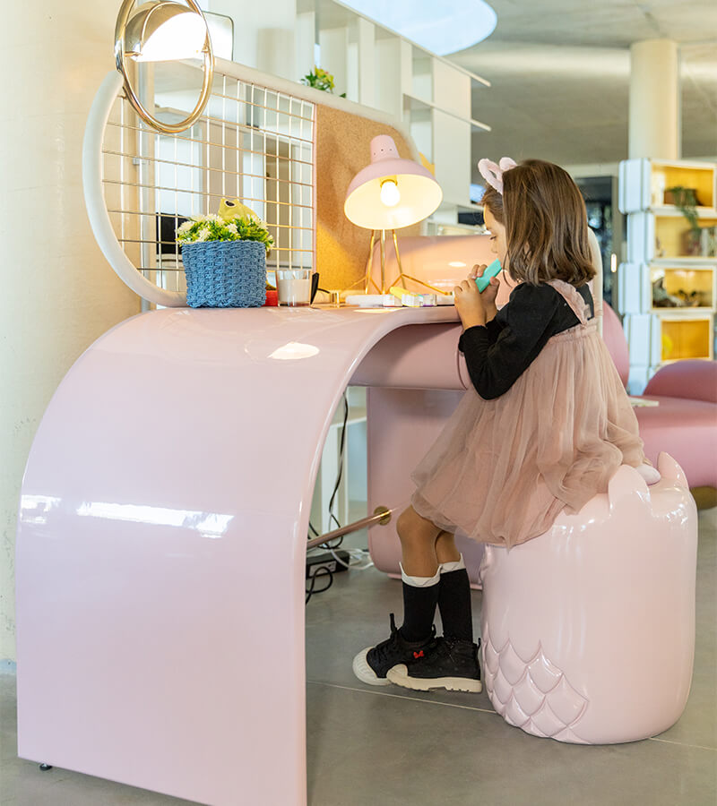 Hoot circu magical furniture kids seating