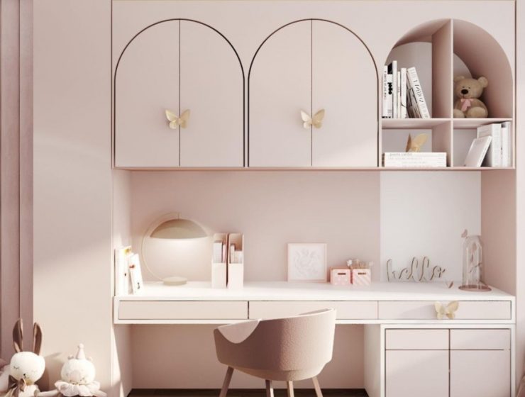 Cute Study Area Full Of Pink Shades By PUJO Architects